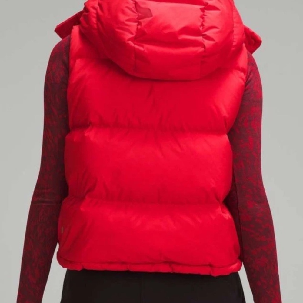 Lululemon Lunar New Year Wunder Puff Cropped Vibrant Red Puffer Vest - Picture 4 of 9